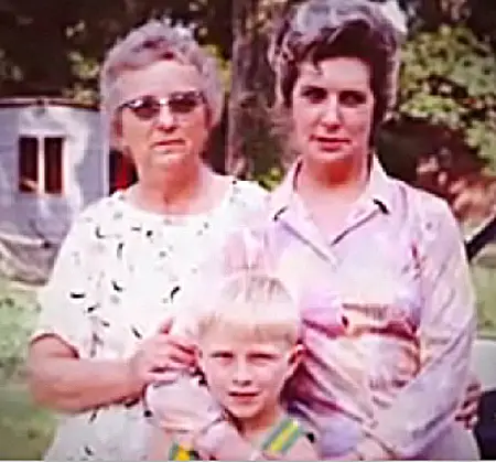 Vicki Landrum, Betty Cash, and Colby Landrum