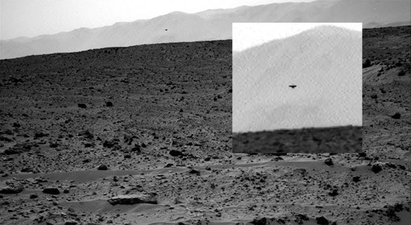 the Curiosity rover UFO
