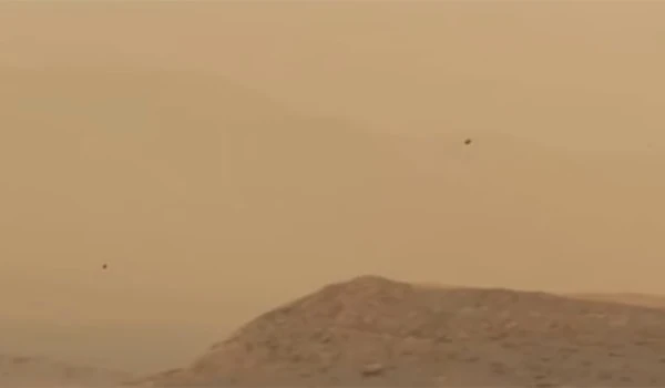 UFO in the sky of Mars real shooting