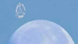 НЛО рядом с Луной: исследование таинственного материнского корабля