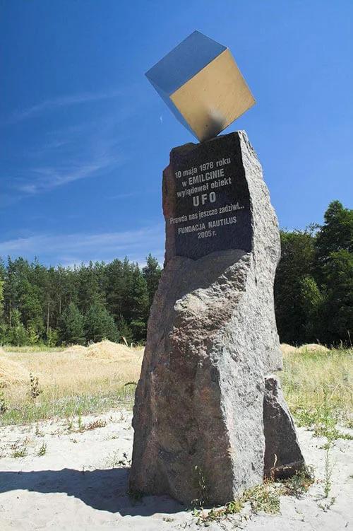 Monument UFO Poland
