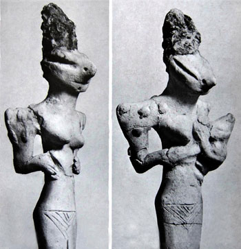 Figurines found in the area of Ancient Mesopotamia. The age is about 7000 years.